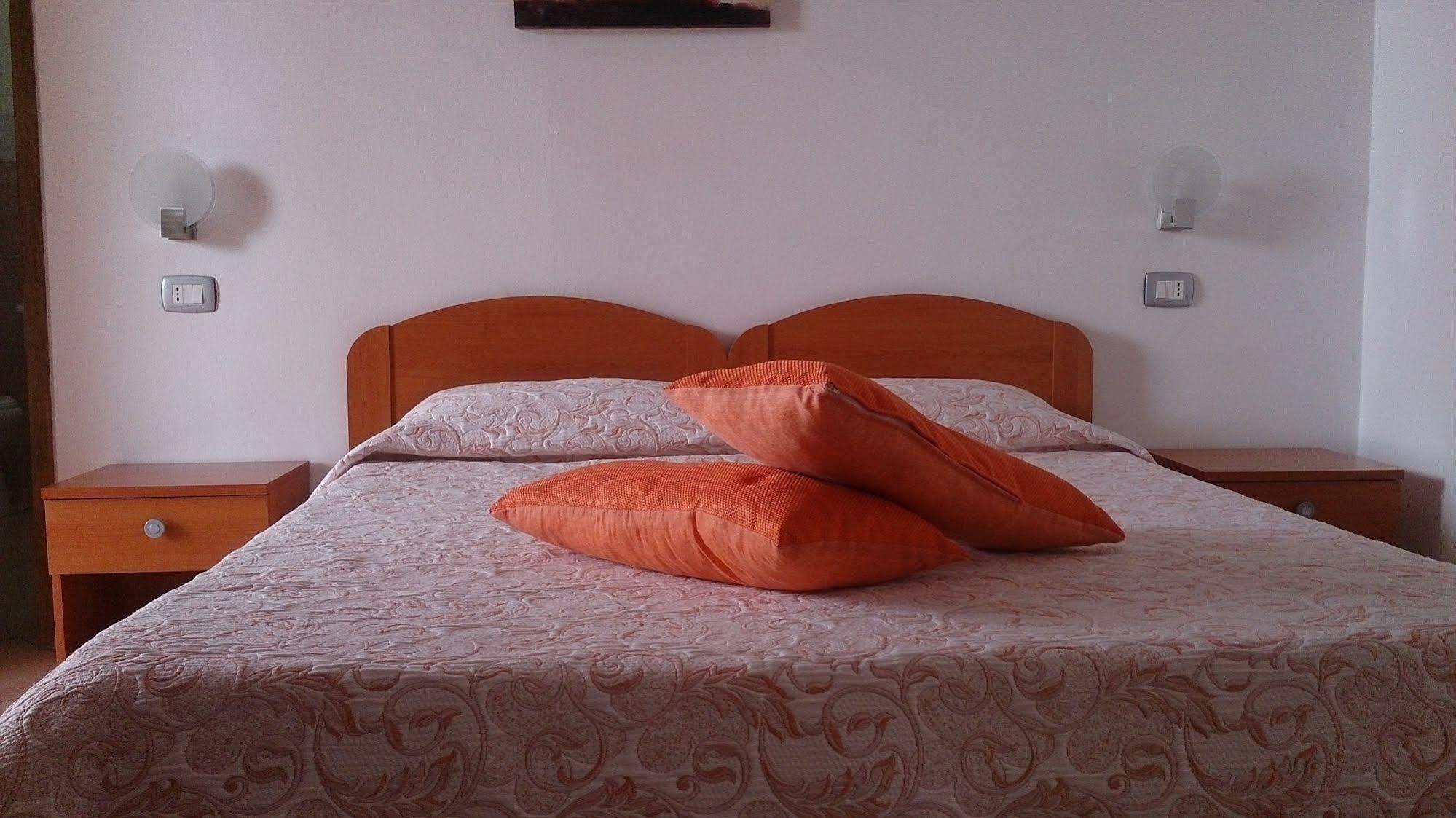 Il Mirto E La Rosa Panzió Arenella  Kültér fotó